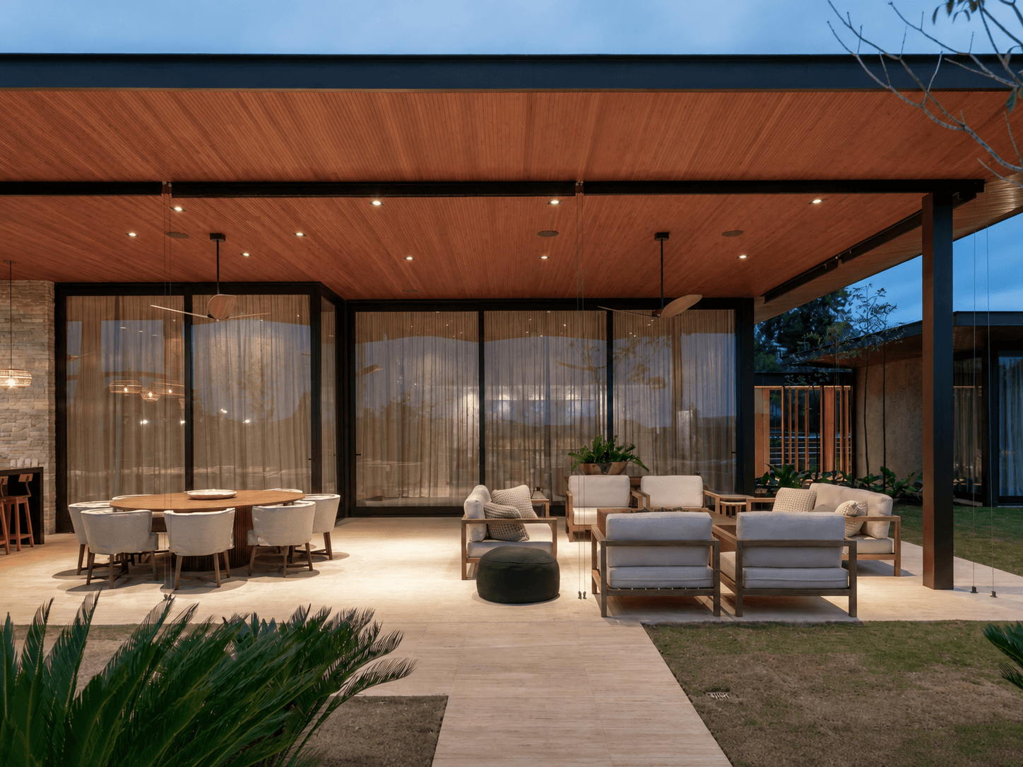 Garden Patio Soffit - Semi-Outdoor Patio by Alevate Decor